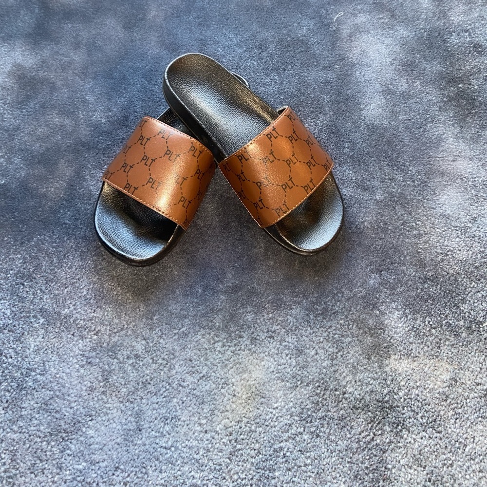 Slides / Sandal